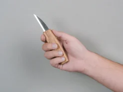 Ніж для різьби по дереву в руці купити виробник