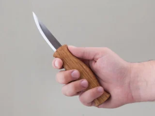 Чим зрізати дерево яким ножем