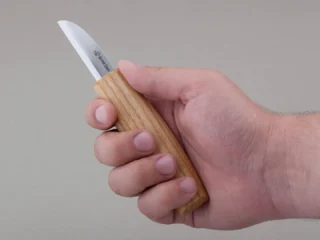 Нож с прямым лезвием для дерева