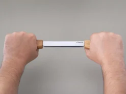 Чим зрізати кору з дерева