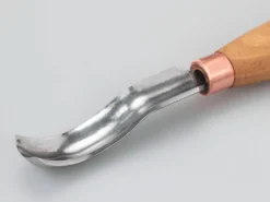 Стамеска клюкарза чим відрізняється