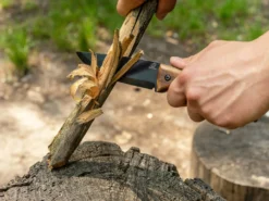Розрізати палиці на природі