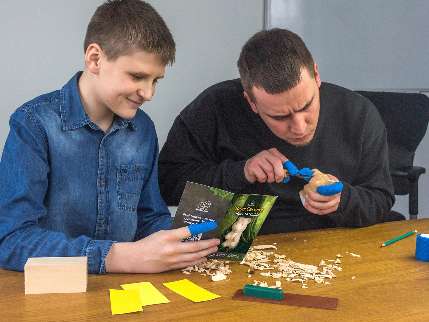 Вирізати тварин з дерева