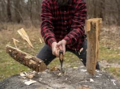 Сокира бушкрафт для природи