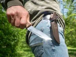 Спорядження для лісу та відпочинку на природі