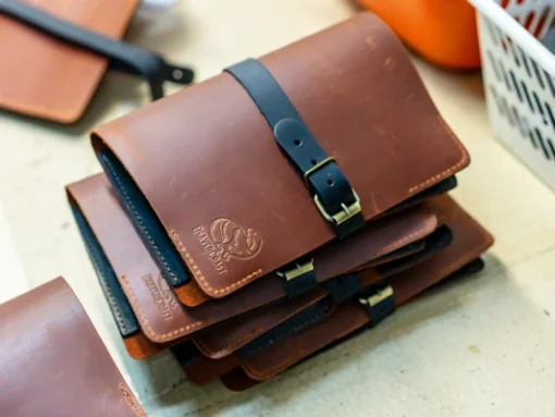 Шкіряні аксесуари для деревообробки