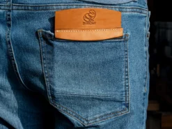 Протектор для захисту кишені від порізів інструментів