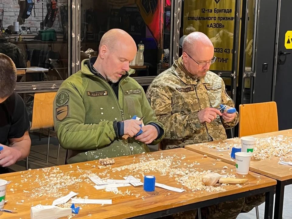 Майстер-класи з різьби по дереву для ветеранів