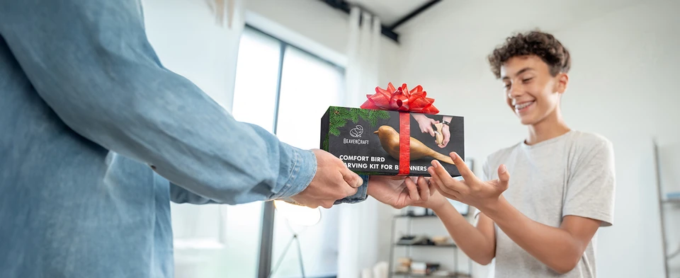 Набір інструментів на подарунок дитині дорослому